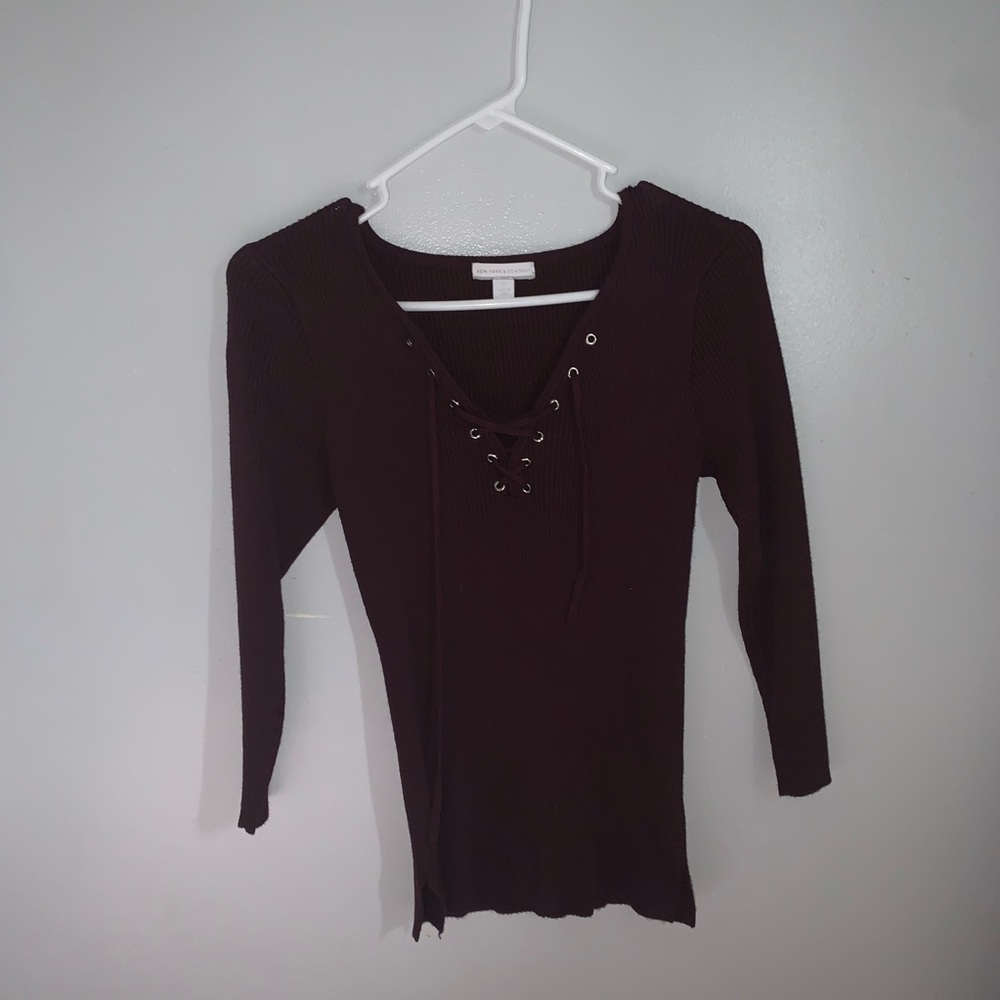 Burgundy fitted sweater